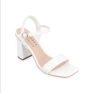 White Journee Collection Tivona Sandal size 9.5